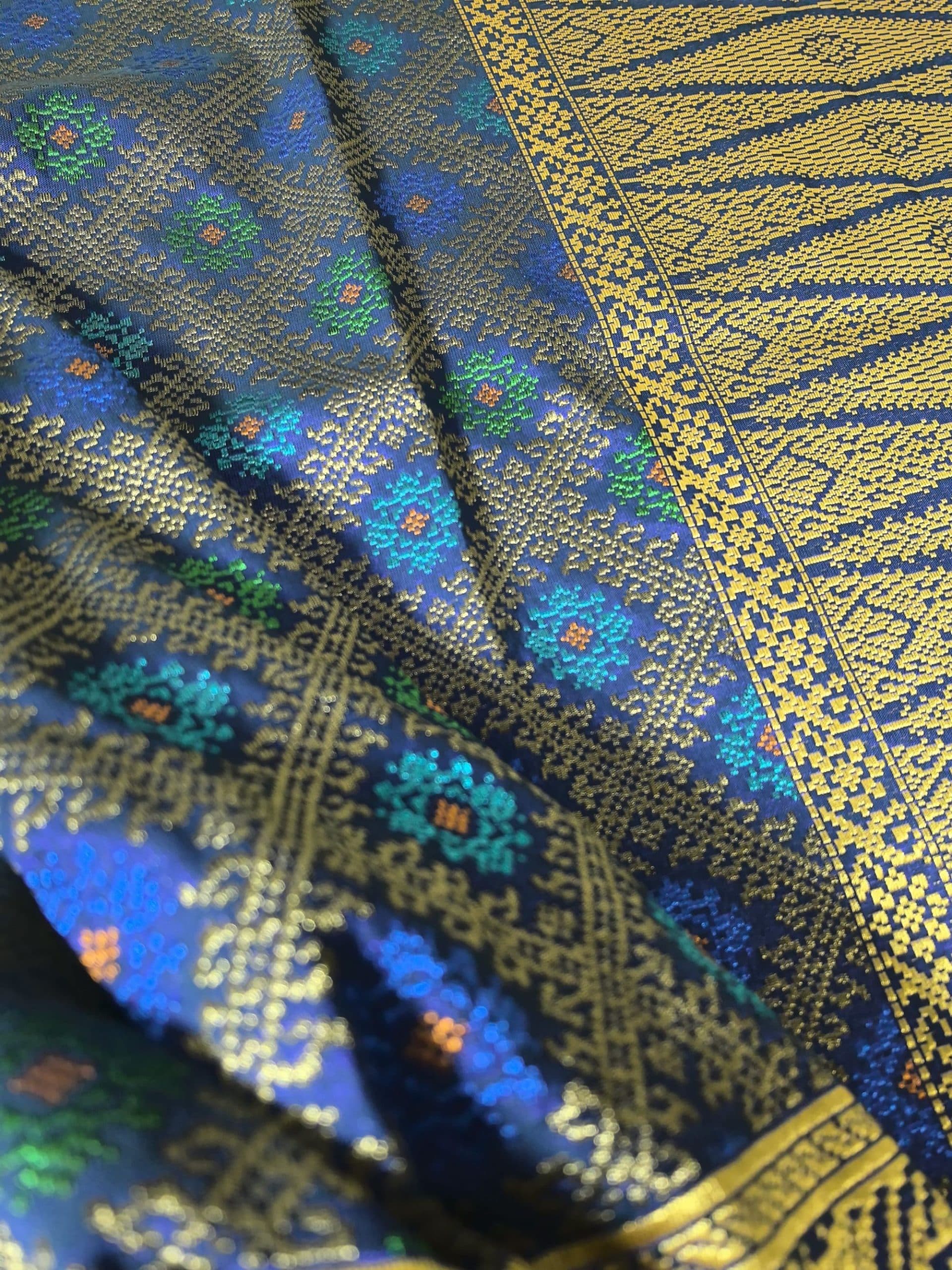 Kain Asli Brunei Si Pugut - Gambar 2