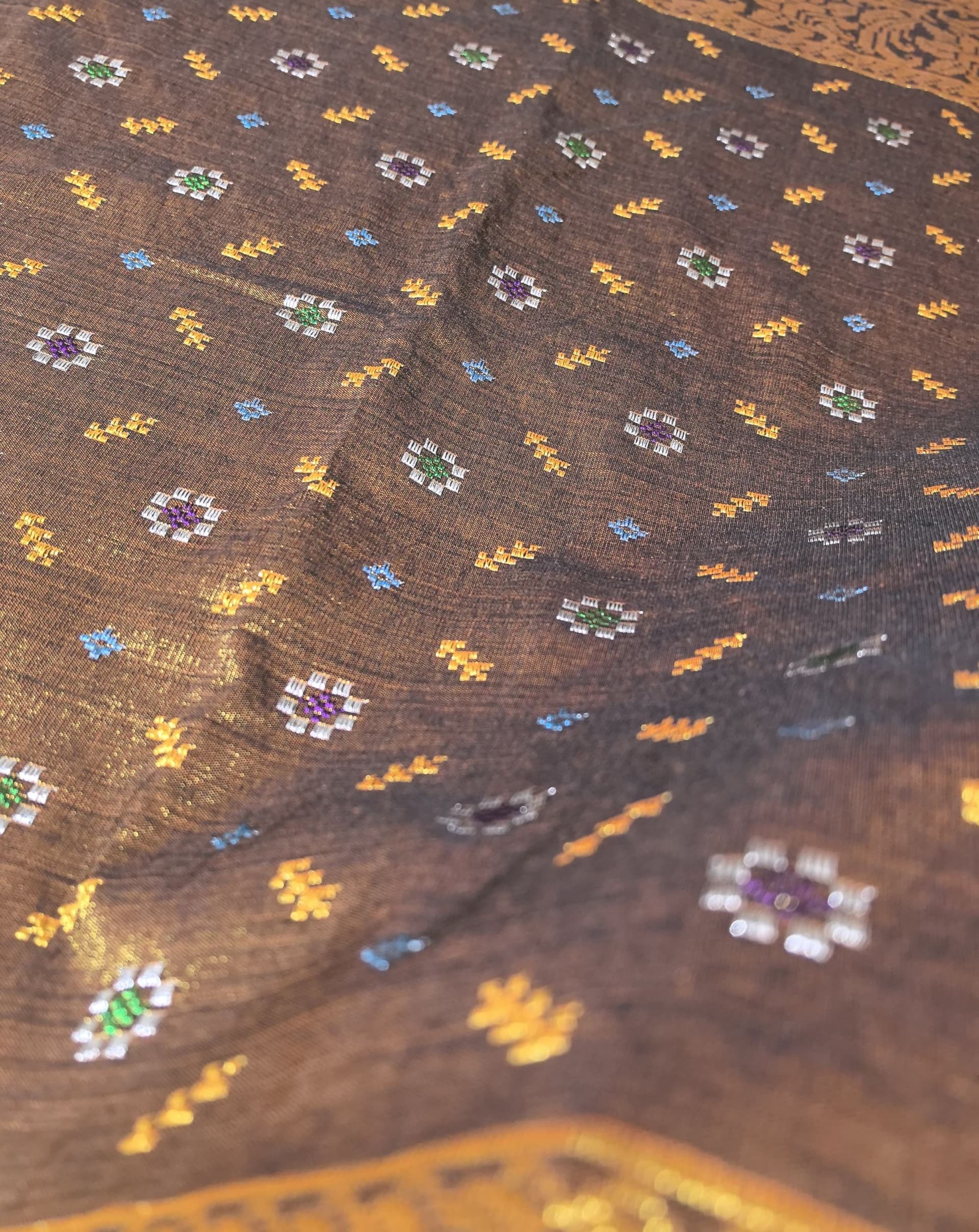 Kain Asli Brunei Arap Gegati - Gambar 3