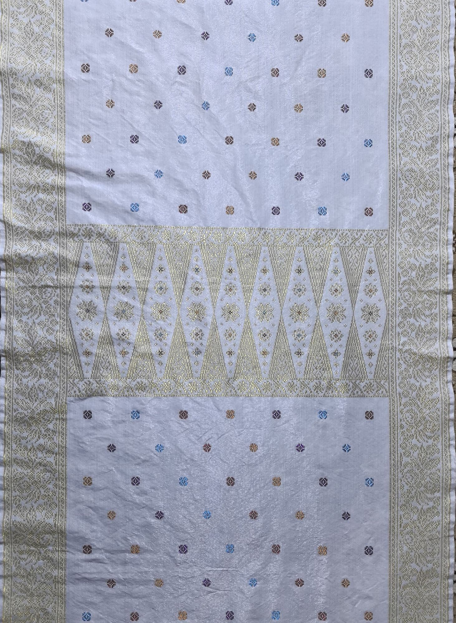 Kain Tenunan Brunei Betabur