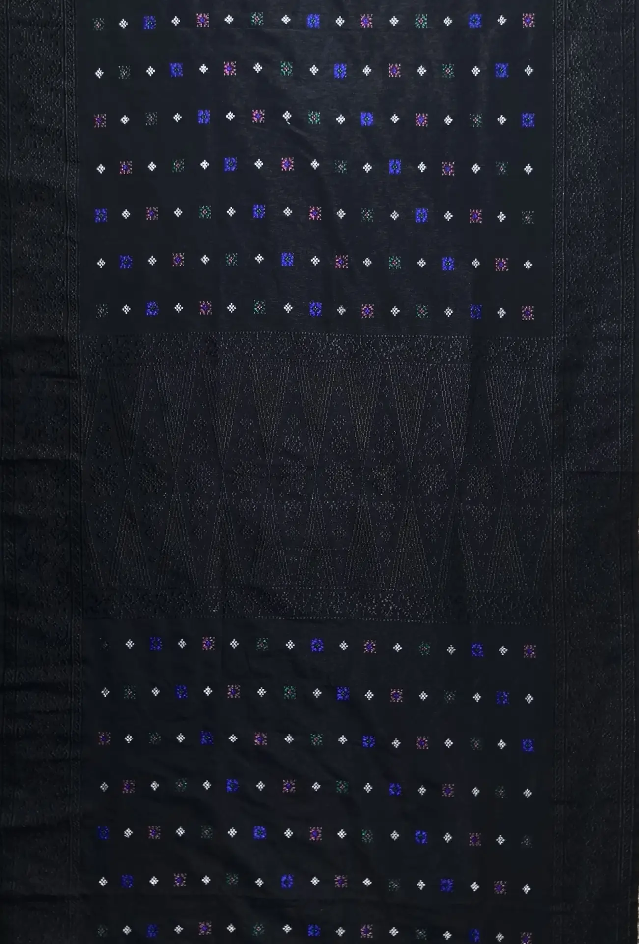 Kain Tenunan Betabur Rapat